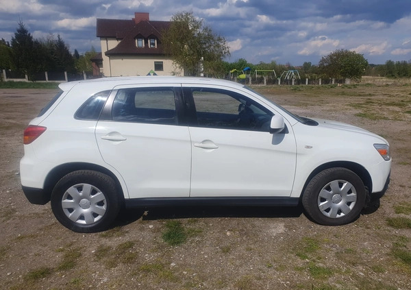 Mitsubishi ASX cena 26000 przebieg: 252122, rok produkcji 2011 z Zator małe 301